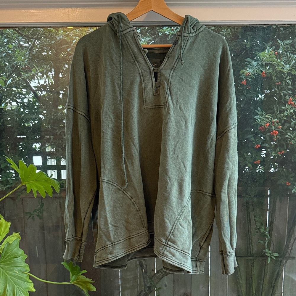 Aerie Green Hoodie Sweater